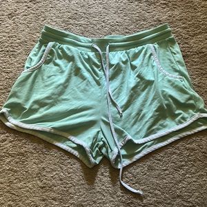No boundaries light blue drawstring gym shorts, size medium